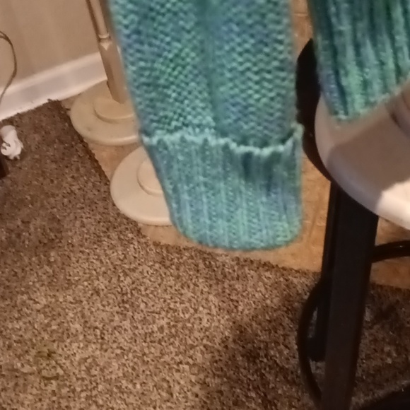 FINAL PRICE American Eagle Outfitters purple/green sweater w brown buttons - Picture 12 of 13